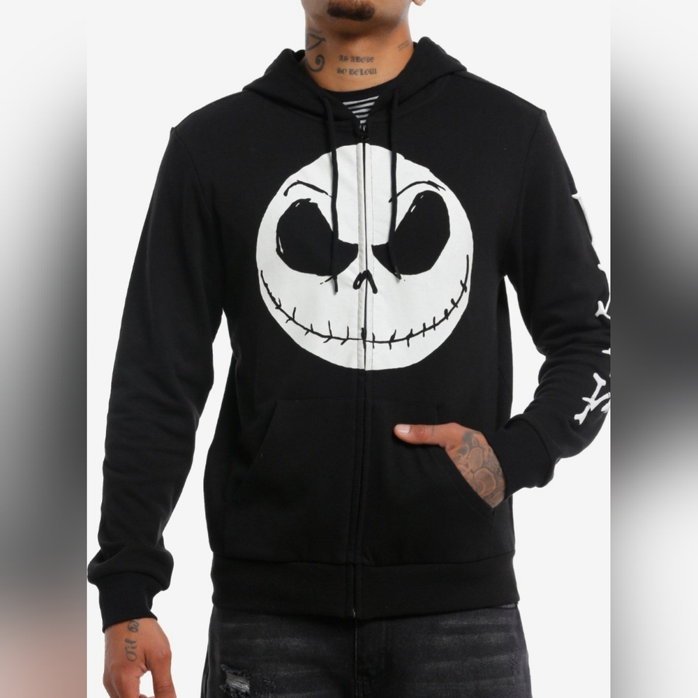 Glow-in-the-dark Jack face hoodie zip black Disney NBC nightmare b4 Christmas